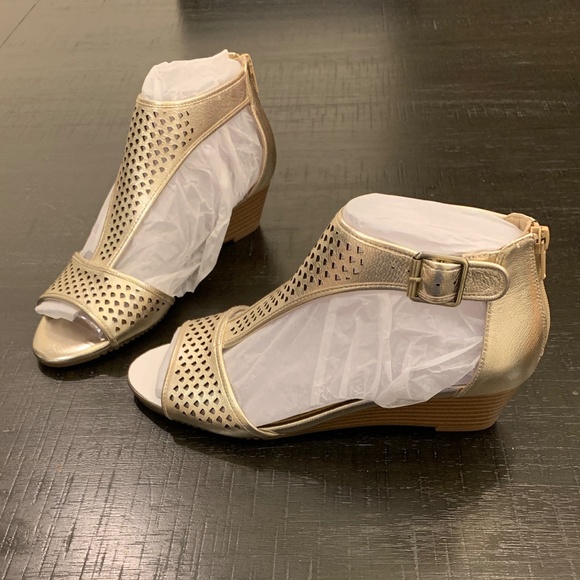 Aerosoles Women's Sapphire Wedge Sandal |Brand New - Picture 10 of 10